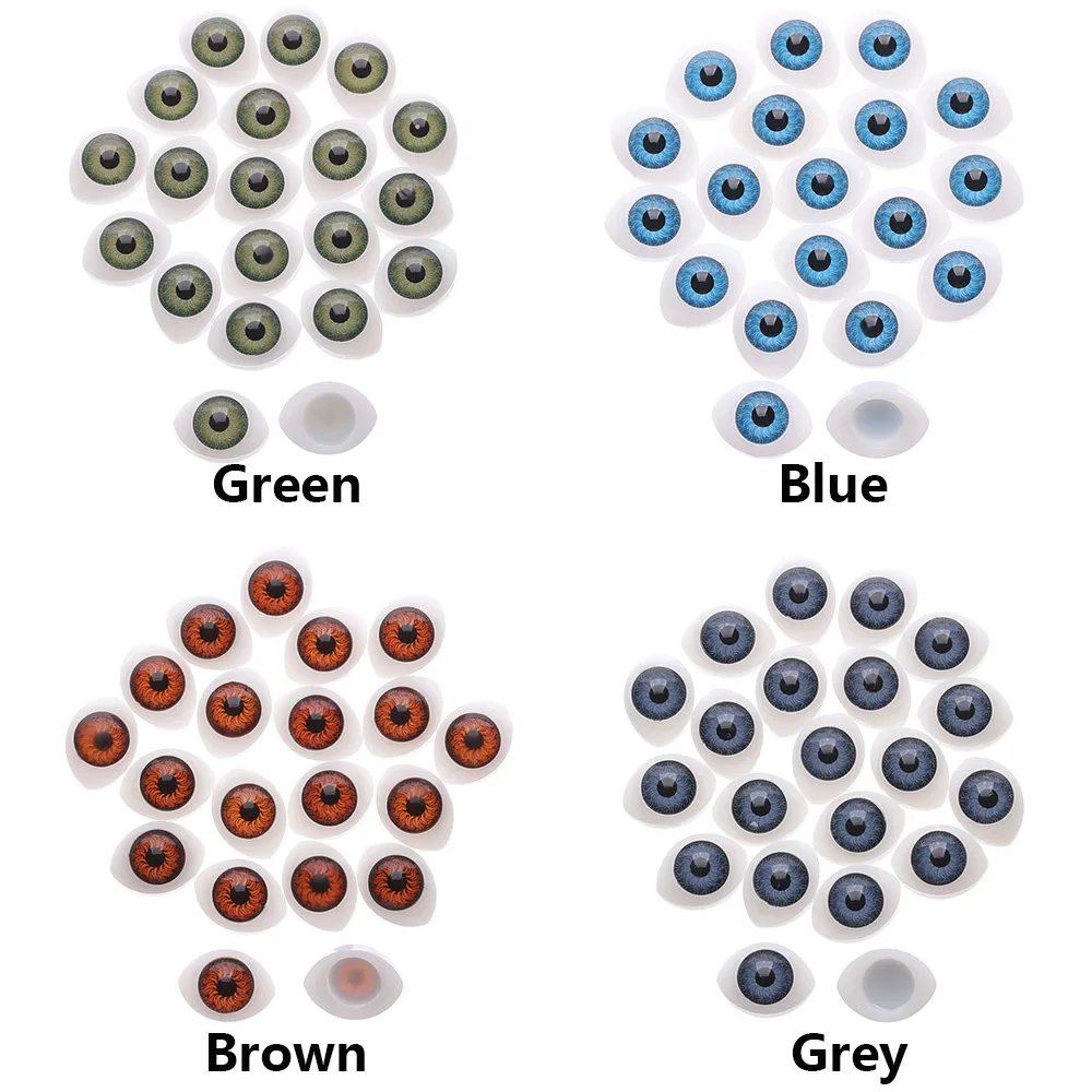 Detalle de ojos realistas en verde y azul