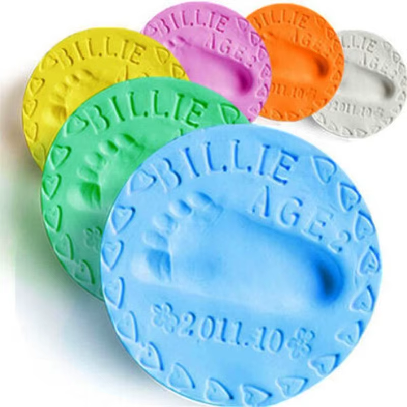 Kit de huellas bebé en arcilla suave – Secado al aire para recuerdo duradero - imagen 2