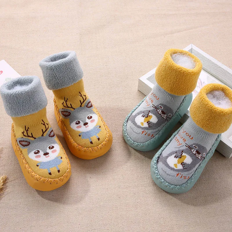 Botitas de goma polar antideslizantes para bebé en invierno - imagen 5
