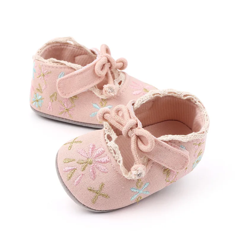 Zapatos de flores antideslizantes para bebé – Suela suave primeros pasos - imagen 4
