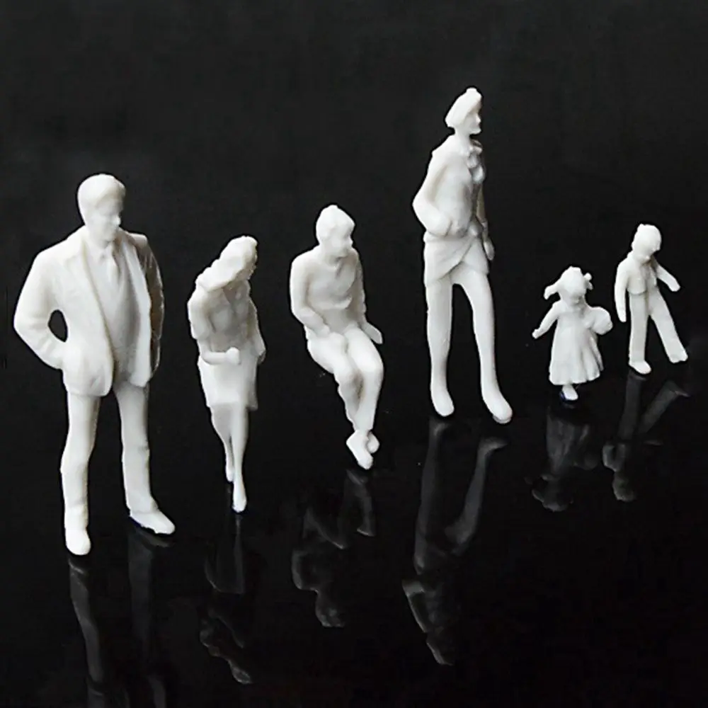 Figuras de personas en miniatura para casas de muñecas - imagen 3