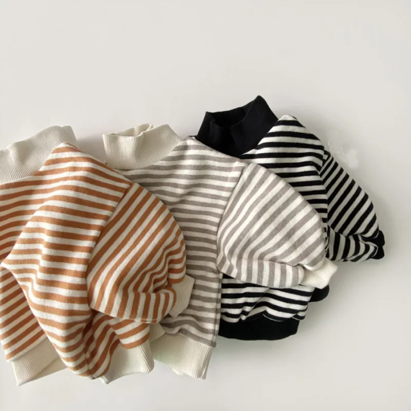 Sudadera acolchada de invierno a rayas para bebé