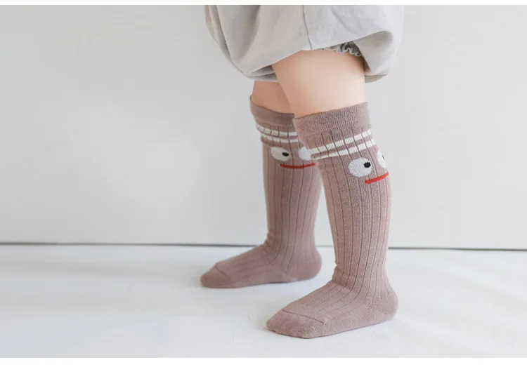 Diseños exclusivo calcetines niño