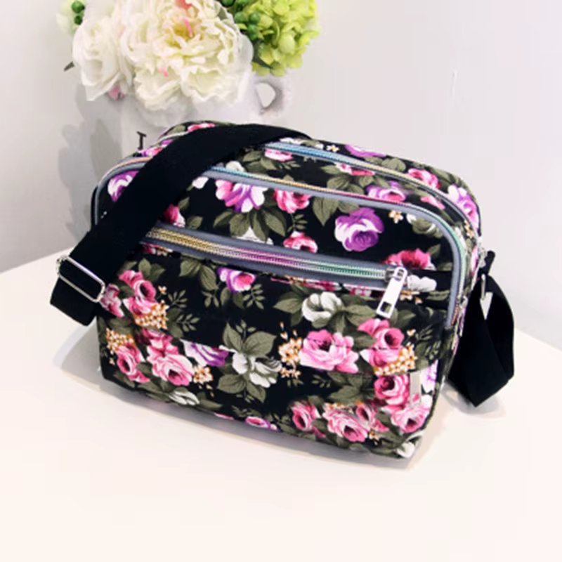 Bolsa de pañales portátil con patrón de puntos para carrito de bebé - imagen 4