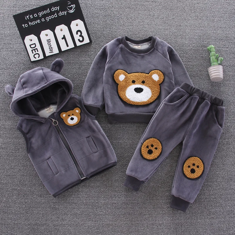 Conjunto infantil de invierno con chaleco y capucha - imagen 4