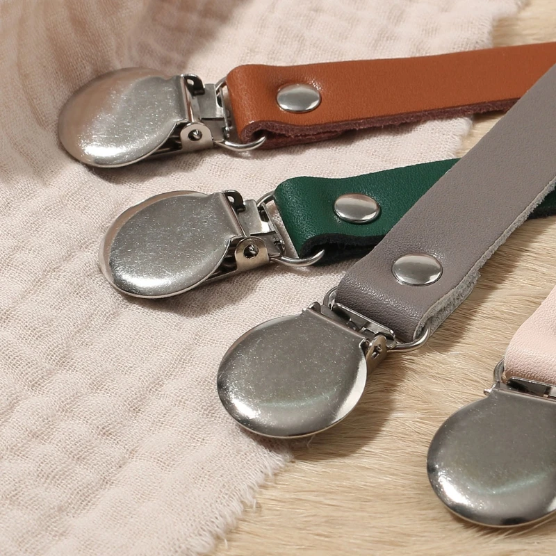 Cadena portachupetes de cuero para bebé con clip arcoíris
