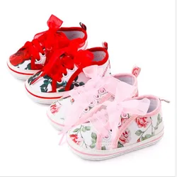 Zapatillas de bebé antideslizantes de algodón para primeros pasos