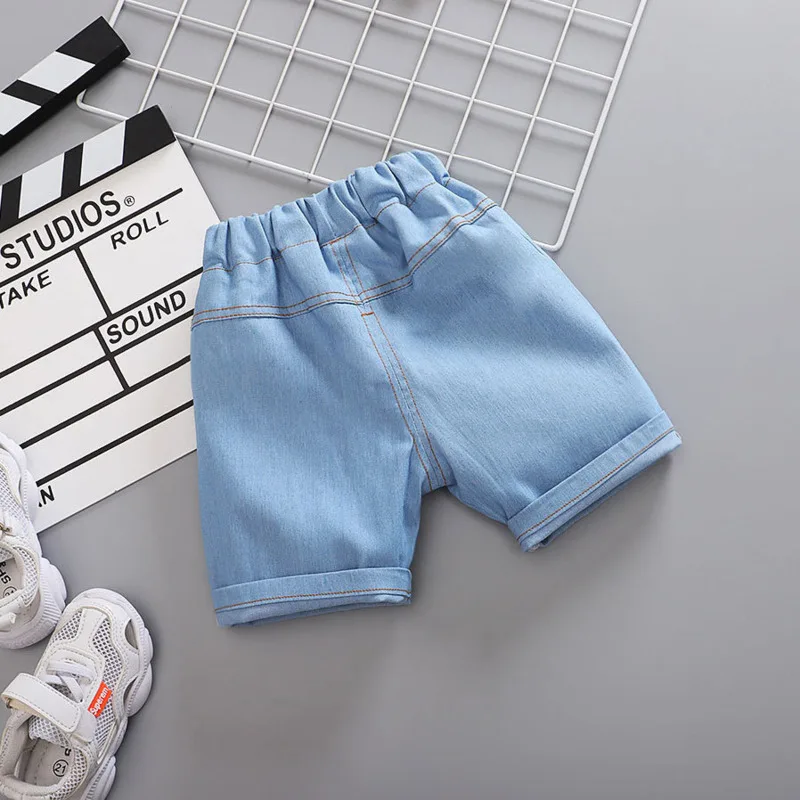 Pantalones cortos de verano con letras para niños pequeños - imagen 2