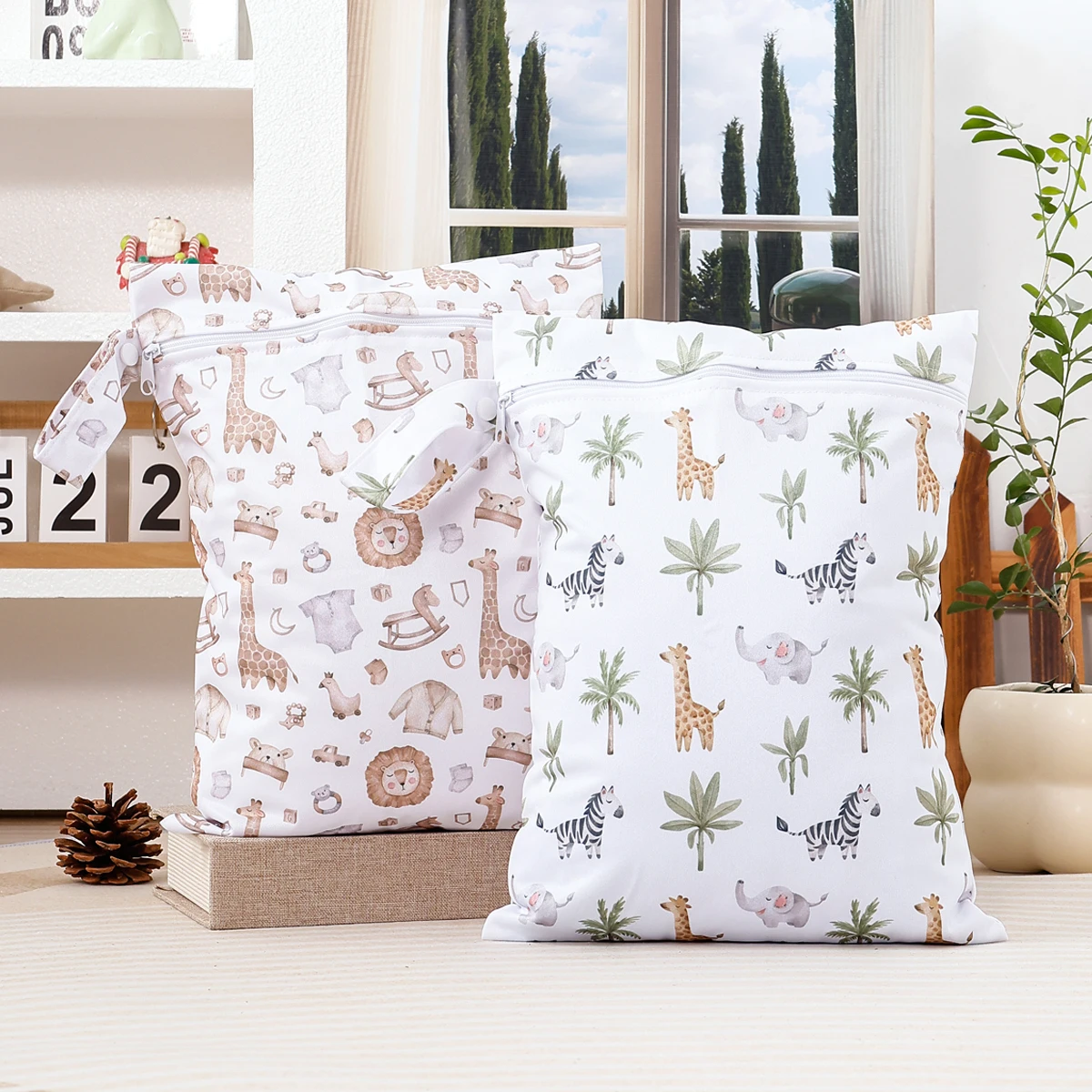 Elinfant Bolsa de pañales impermeable para seco y húmedo - imagen 2