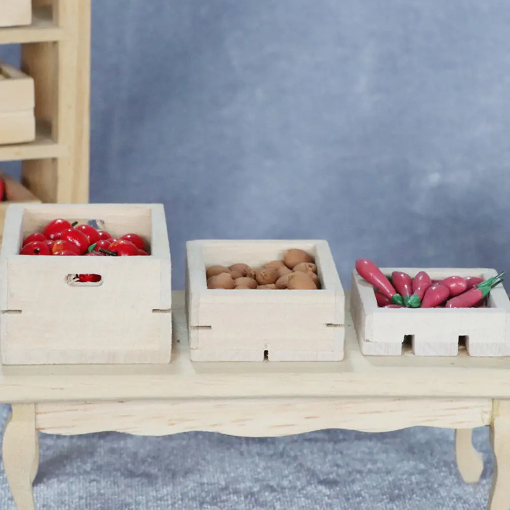 Marcos de madera para manualidades infantiles y casa de muñecas