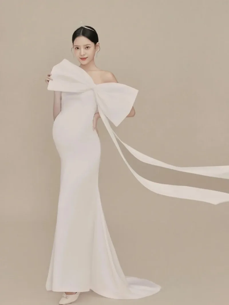 Detalle del diseño y caída del vestido