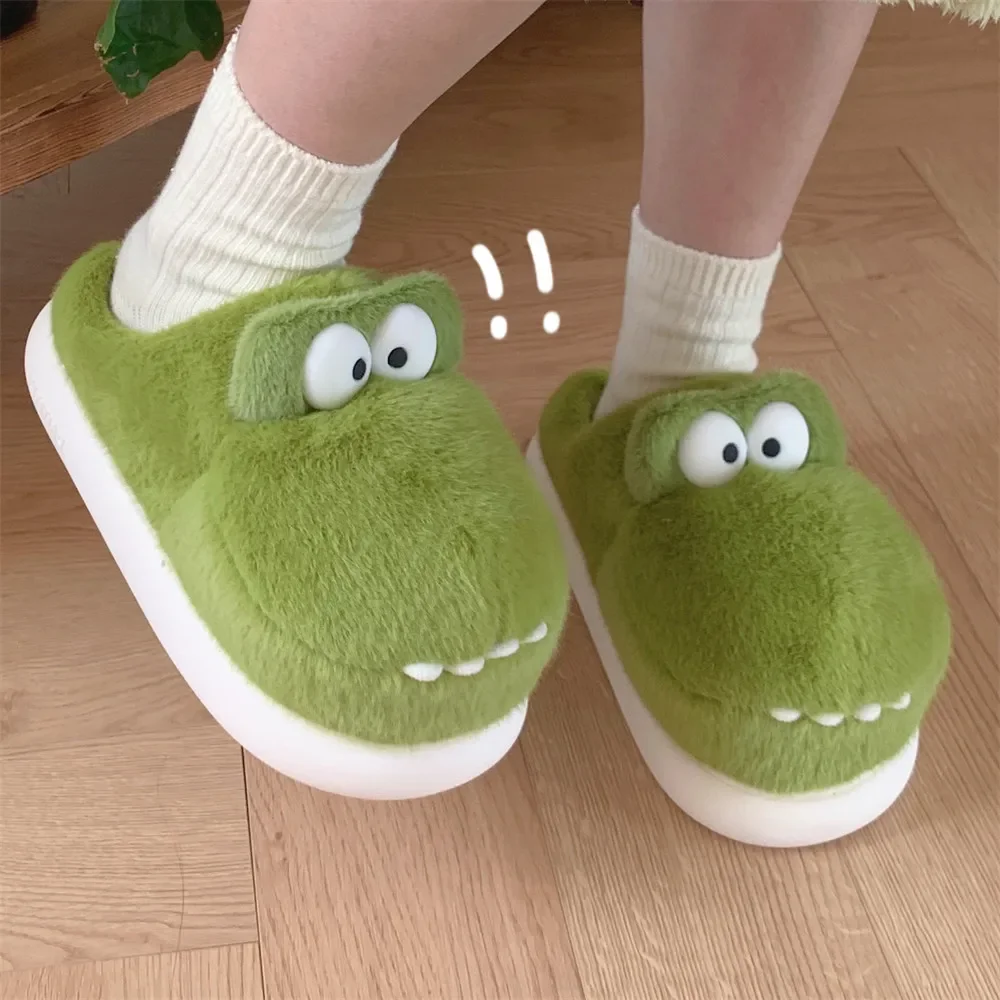 Zapatillas de casa de invierno de tacón plataforma estilo cocodrilo - imagen 3