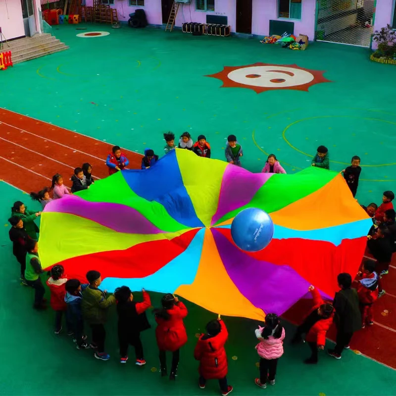 Paracaídas arcoíris infantil para juegos en equipo al aire libre - imagen 4