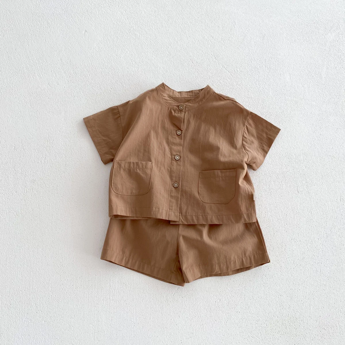 Conjunto playa para niños: camiseta y pantalón corto de verano - imagen 2