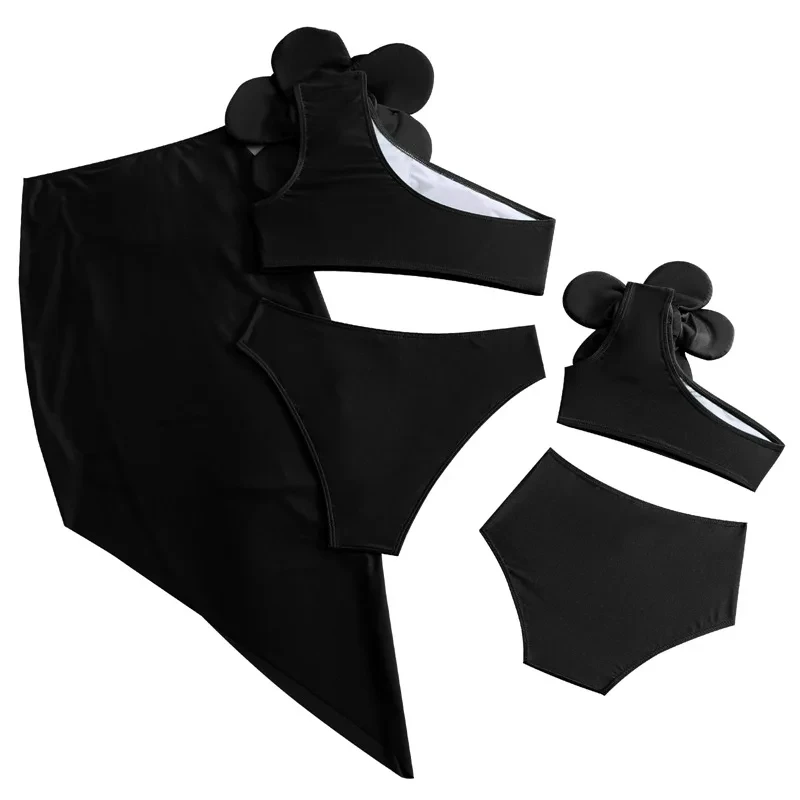 Trajes de baño a juego madre e hija con flores veraniegas - imagen 2