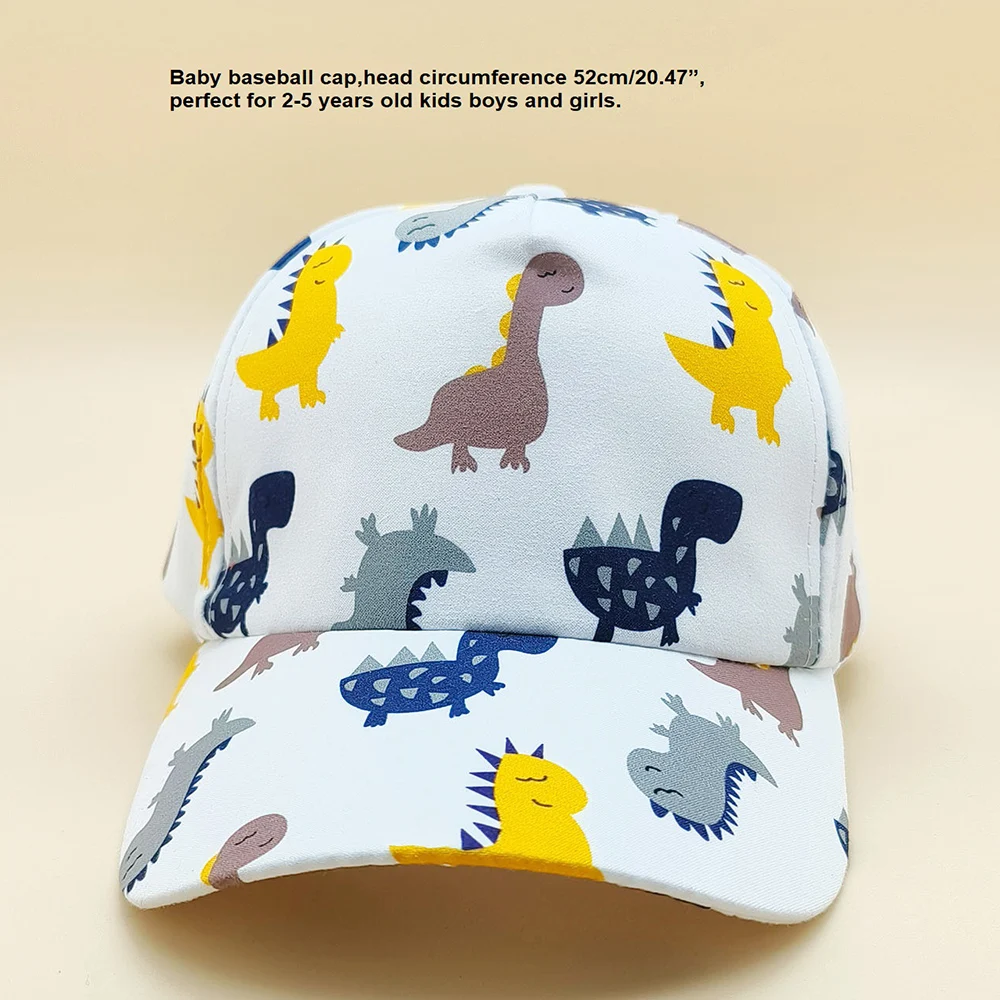 Gorra infantil con animales en colores vivos