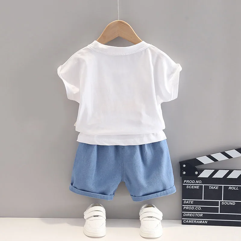 Conjunto bebé niño algodón camiseta manga corta y bermudas vaqueras - imagen 4