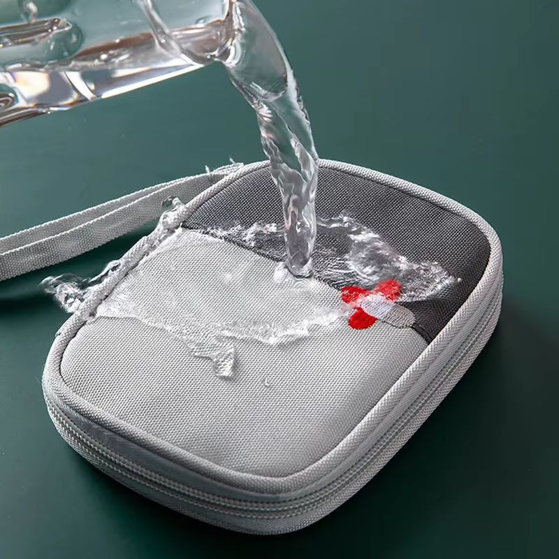 Organizador de viaje para medicamentos infantiles - imagen 2