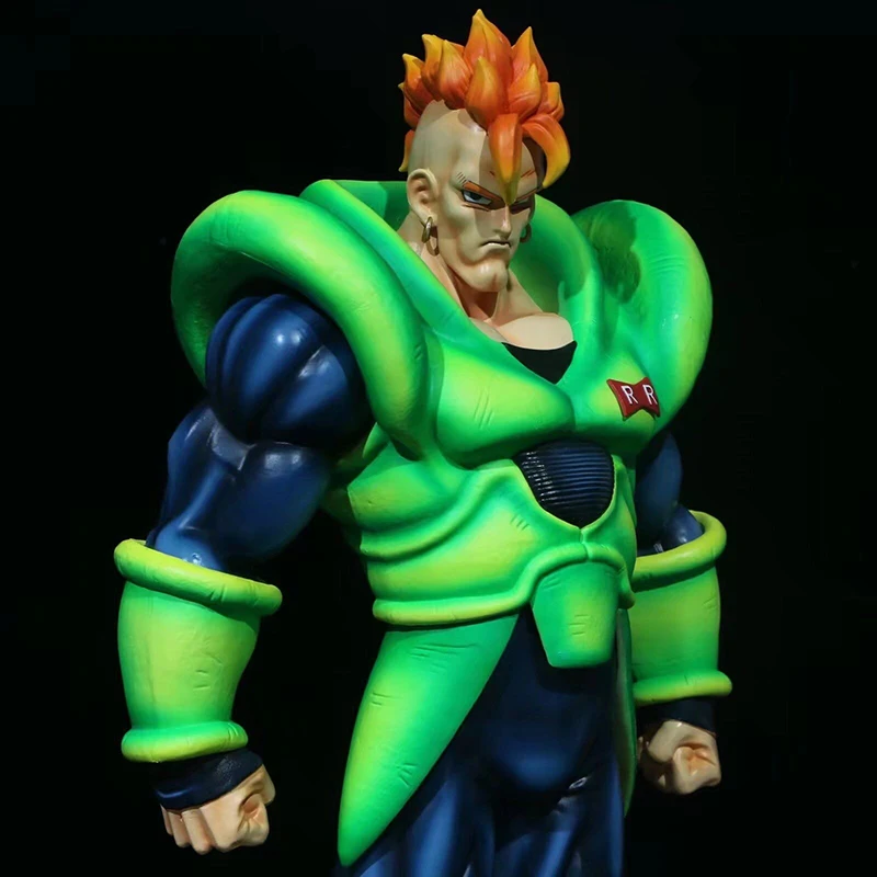 Figura ubicada en una estantería