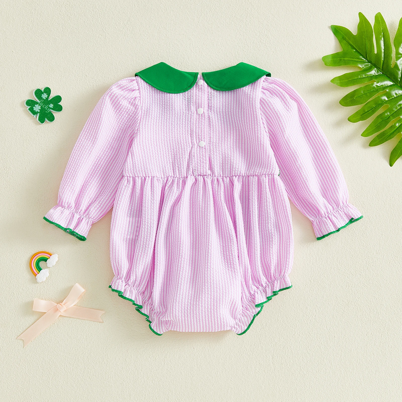 Mono de bebé niña irlandés con trébol bordado y lazo - imagen 4