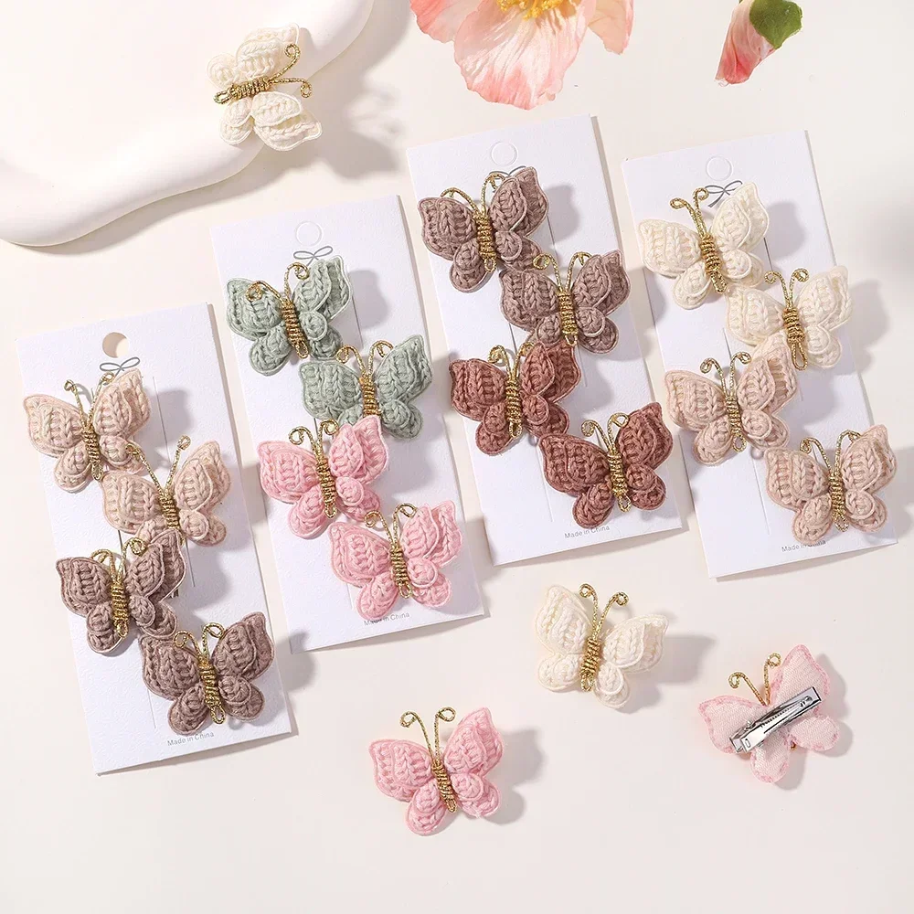 Horquillas para el pelo de bebé con mariposa tejida a crochet - imagen 3