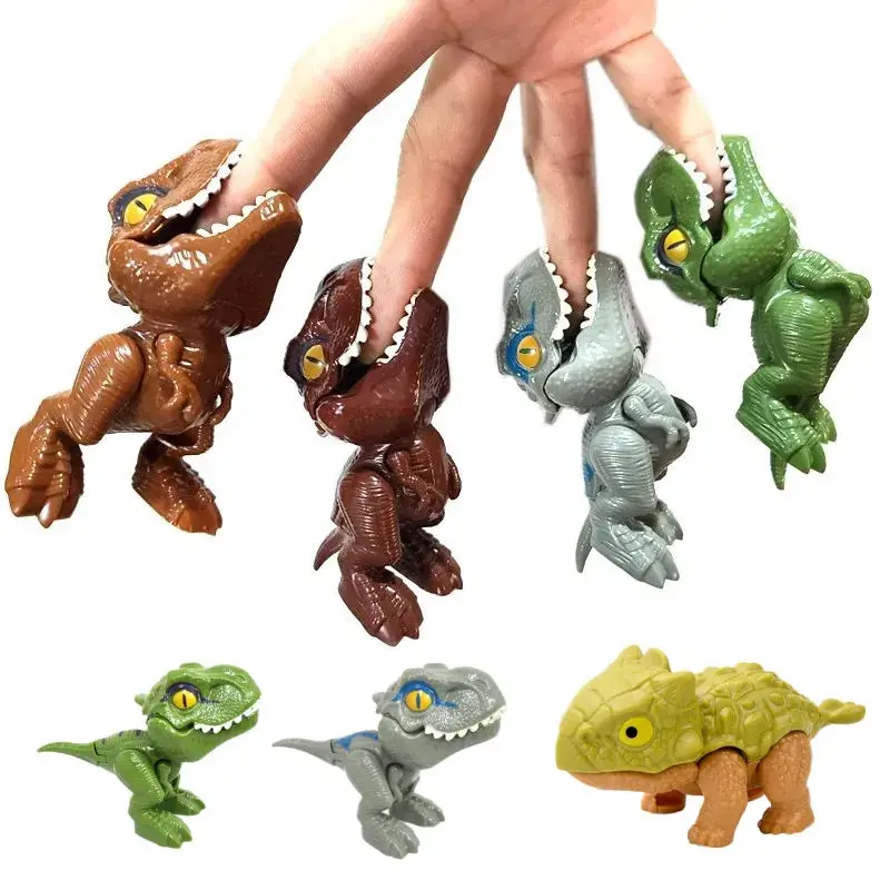Detalle del gesto de mordida en mini dinosaurio