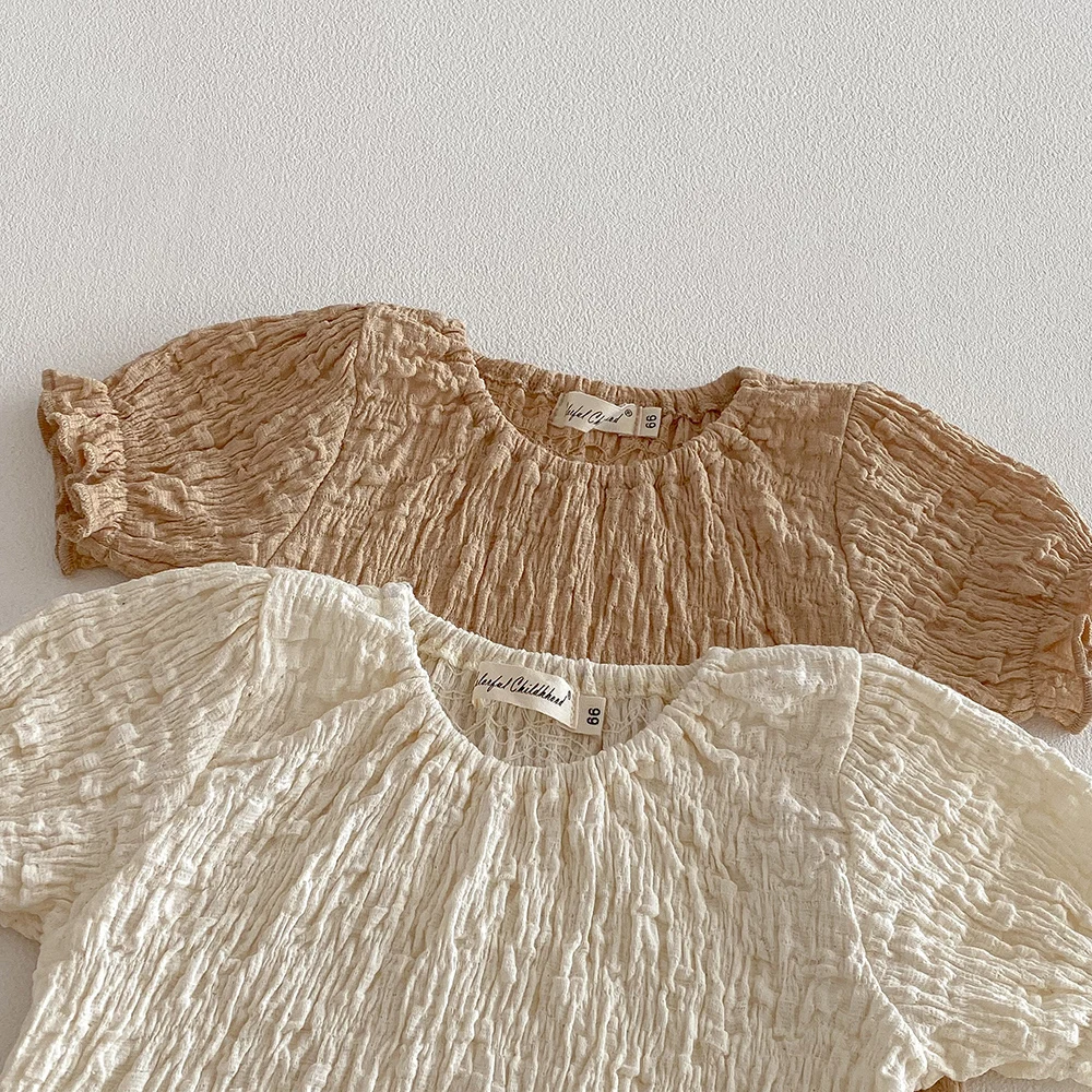 Pantalones cortos de verano para bebé en tono café
