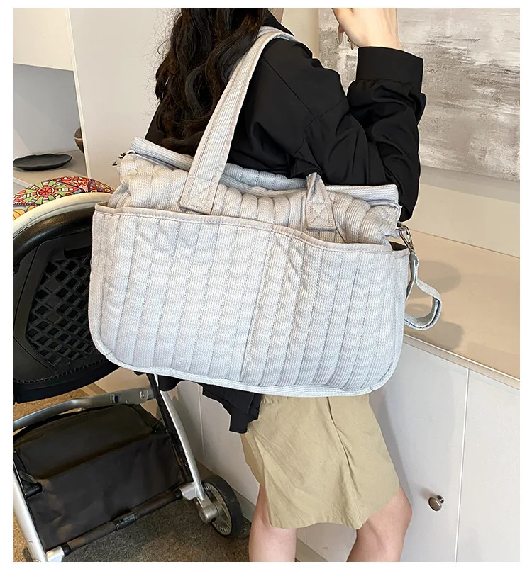 Bolsa de pañales impermeable, diseño moderno y elegante