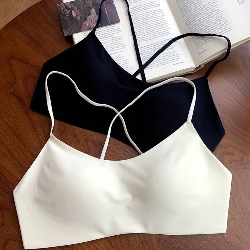 Sujetador camisola niña beige con espalda cruzada y escote V - imagen 4