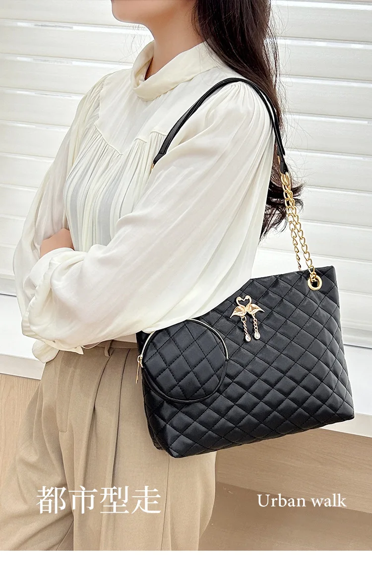 Bolsa de maternity vista frontal con estampado diamantes