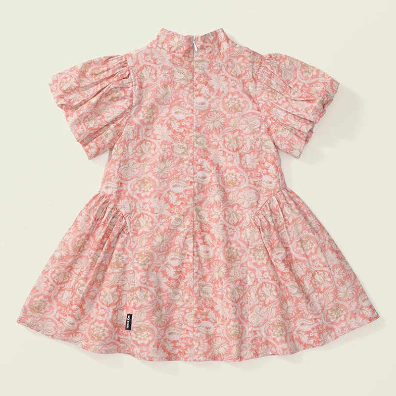 Vestido de bebé rosa de algodón con flores y mangas abullonadas - imagen 4