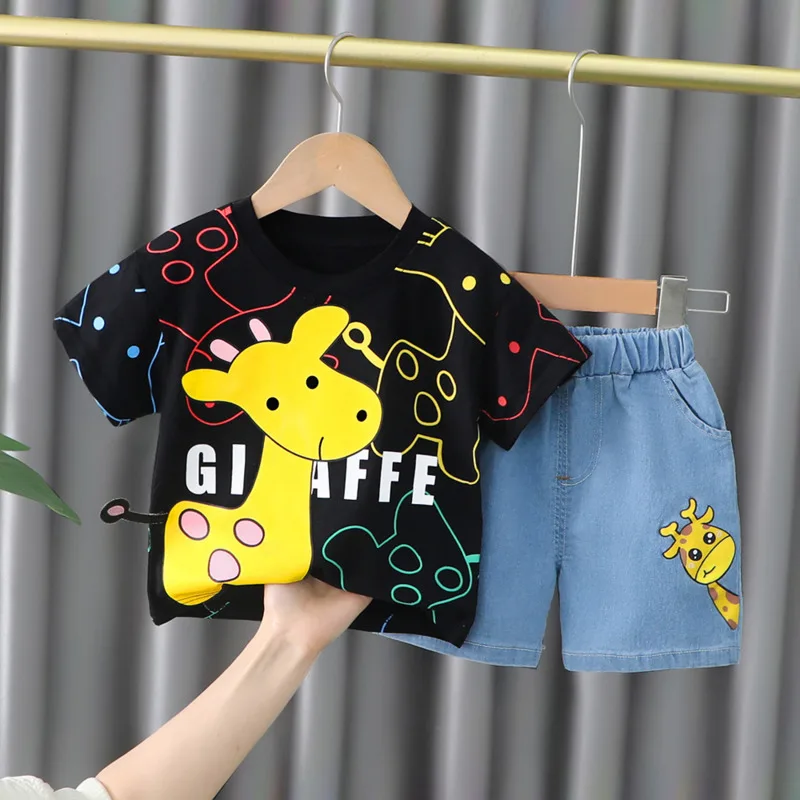 Conjunto de verano para niños con camiseta de dibujos y pantalón corto - imagen 5
