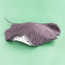 Manta de peluche realista pez rayo para habitación y siesta