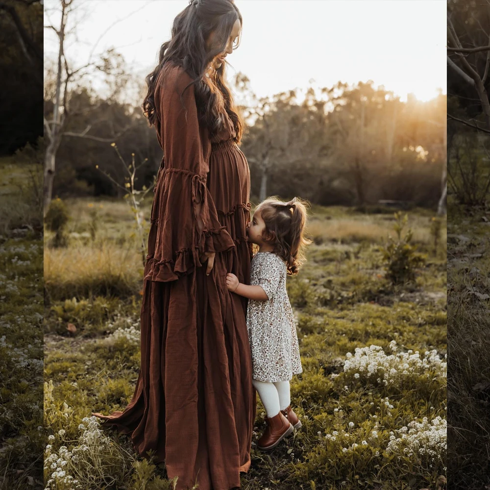 Vestido de maternidad bohemio largo en lino y algodón con V profunda - imagen 3