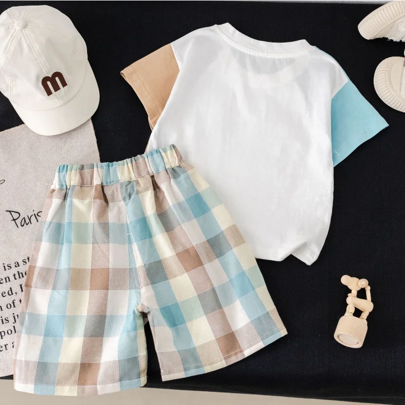 Conjunto infantil de camiseta y pantalón corto de verano cartoon - imagen 2