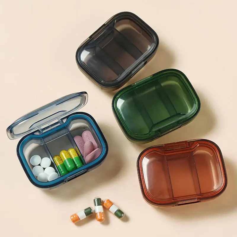 Pastillero portátil transparente con compartimentos para pastillas - imagen 3