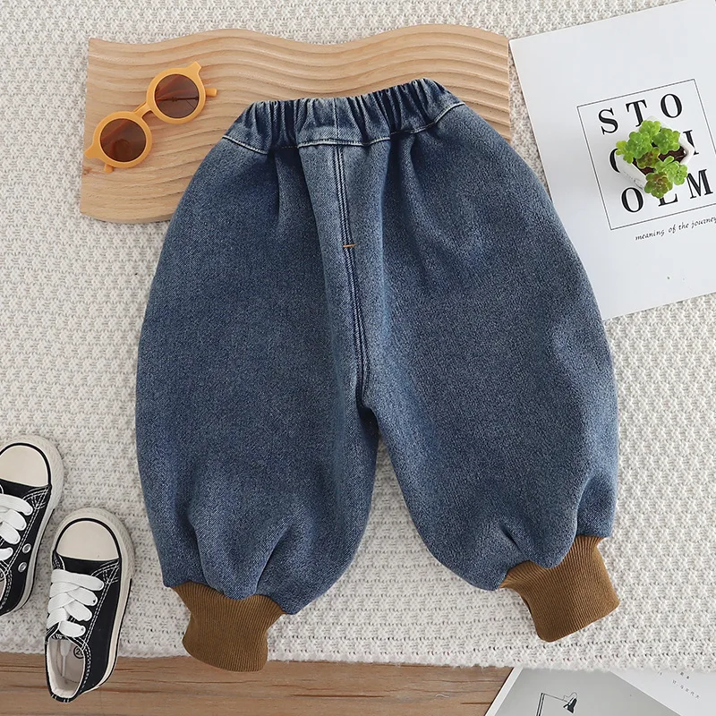 Pantalones vaqueros de terciopelo gruesos para niños – Otoño/Invierno