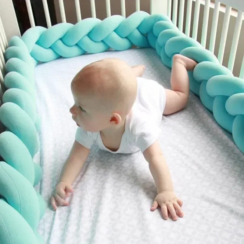 Almohadilla acolchada para cama infantil