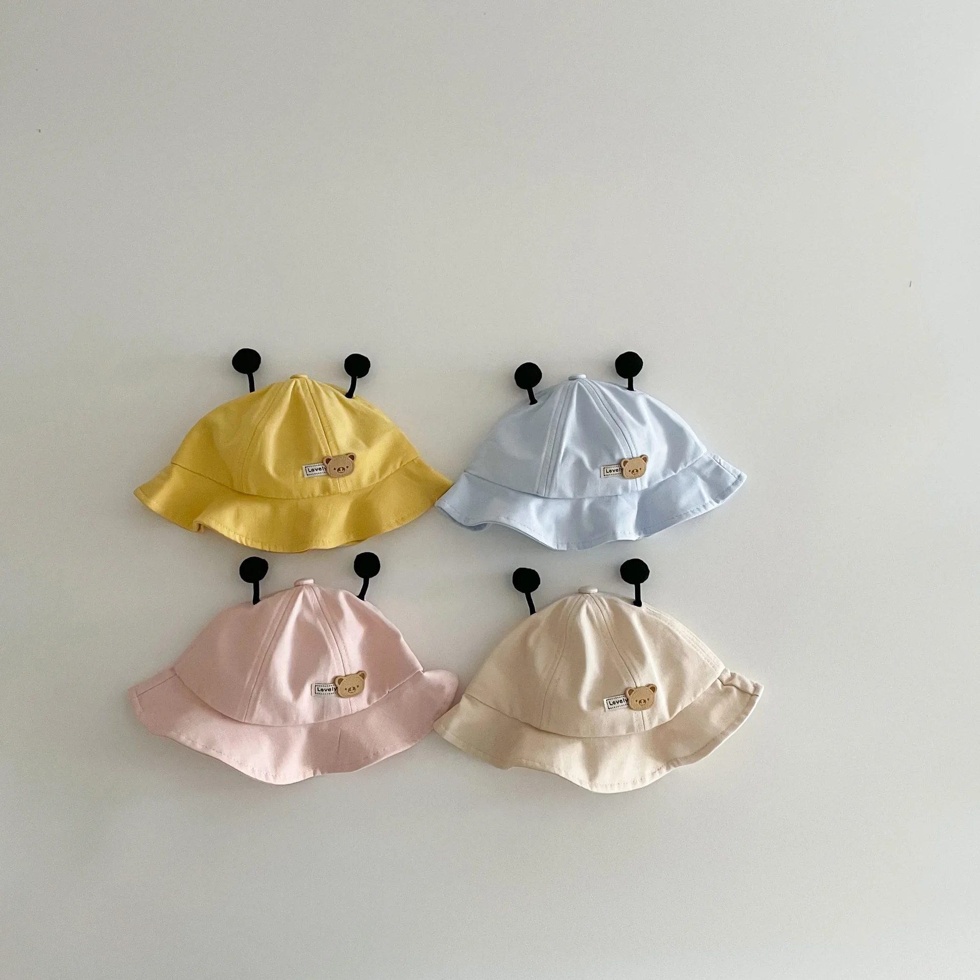Estampados y detalle del sombrero