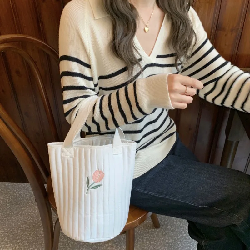 Bolso maternal bordado con dibujos animados – Práctico para el cochecito - imagen 2