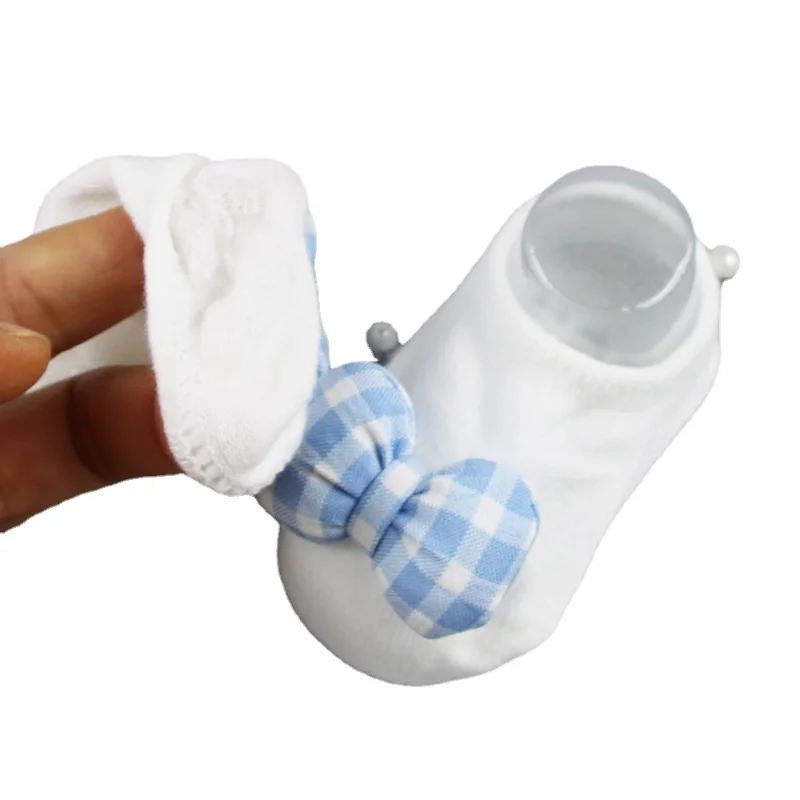 Calcetines antideslizantes de algodón para bebé con lazo - imagen 5