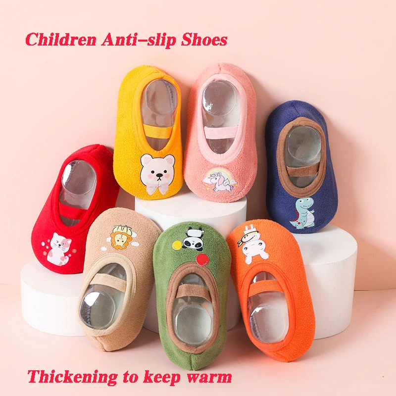 Zapatillas antideslizantes para bebé – Algodón suave con suela de dibujos - imagen 5