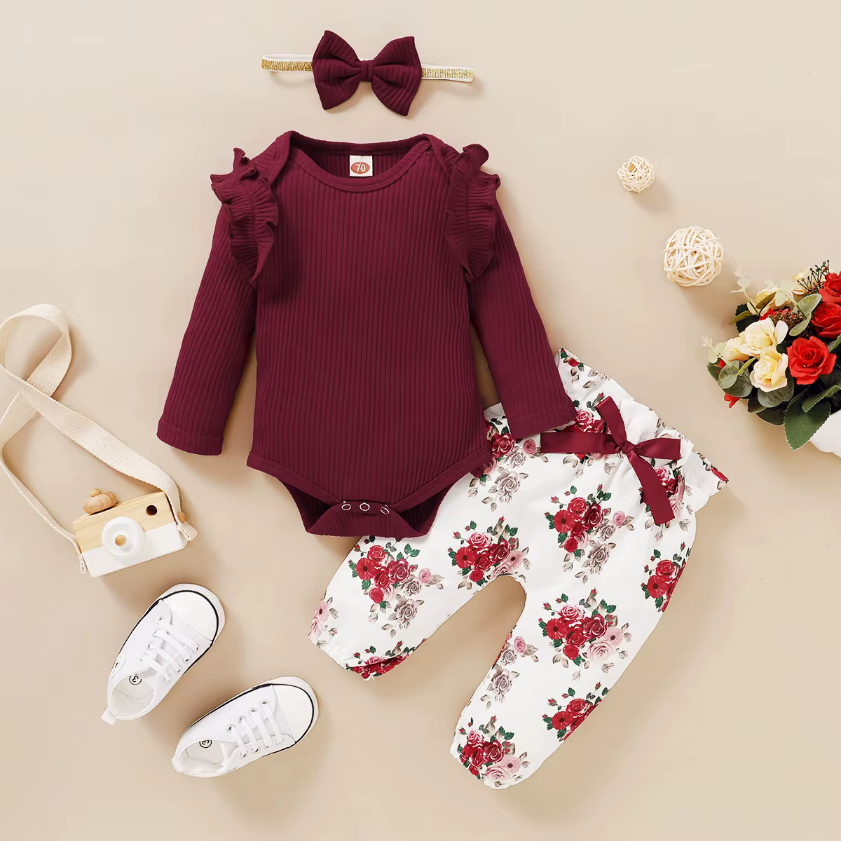 Conjunto bebé pelele manga larga pantalón floral y diadema lazo