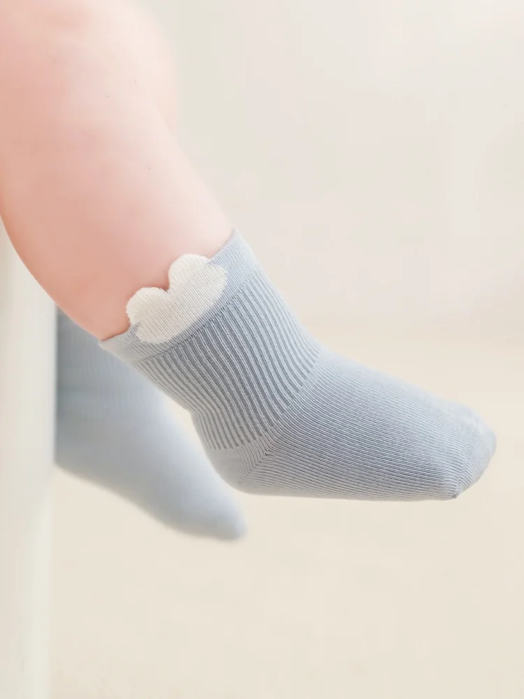 Calcetines newborns suaves beige