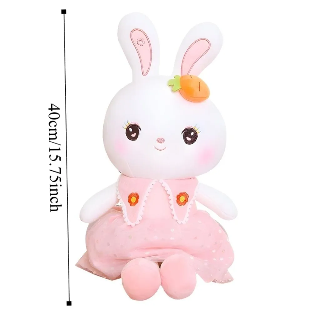 Peluche conejo suave con falda de flores y zanahoria - imagen 5