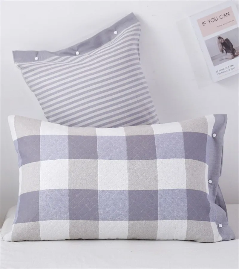 Vista de la funda sobre una almohada