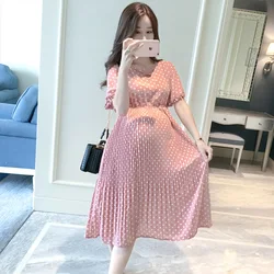 Vestido de maternidad veraniego informal cuello pétalo y manga globo