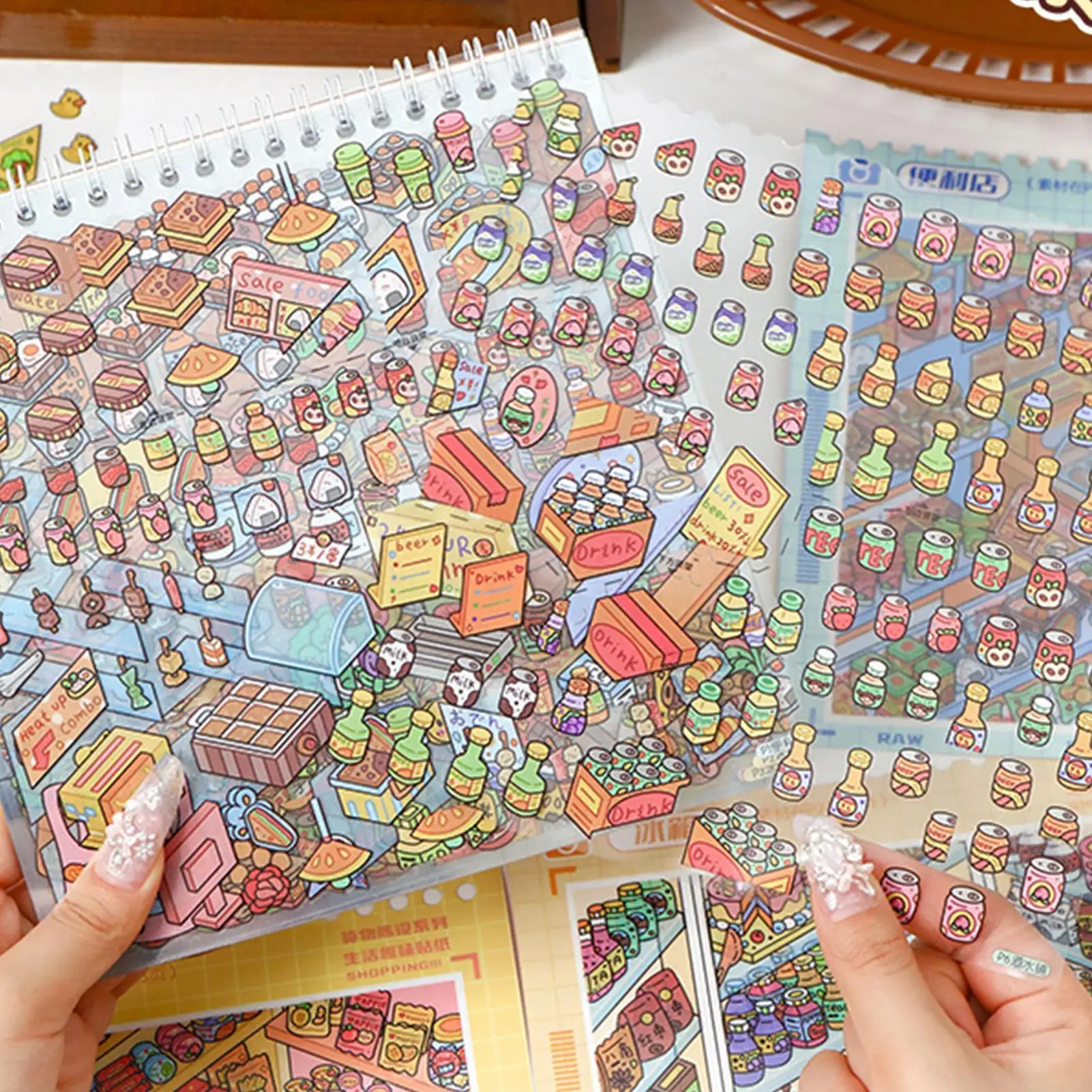 Escenas creadas con pegatinas infantiles