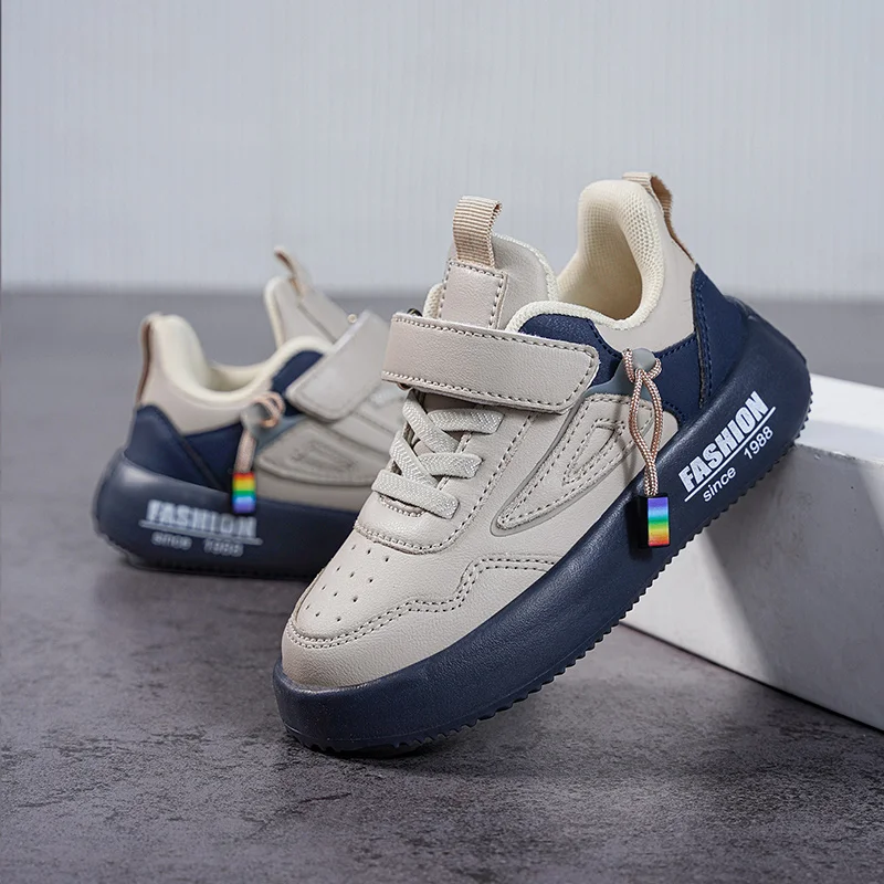 Zapatillas deportivas impermeables de piel sintética para niños - imagen 2