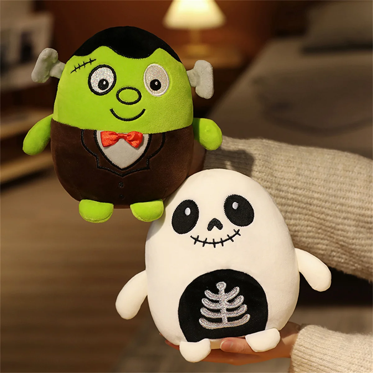 Peluche vampiro de Halloween para decorar la habitación, regalo - imagen 4